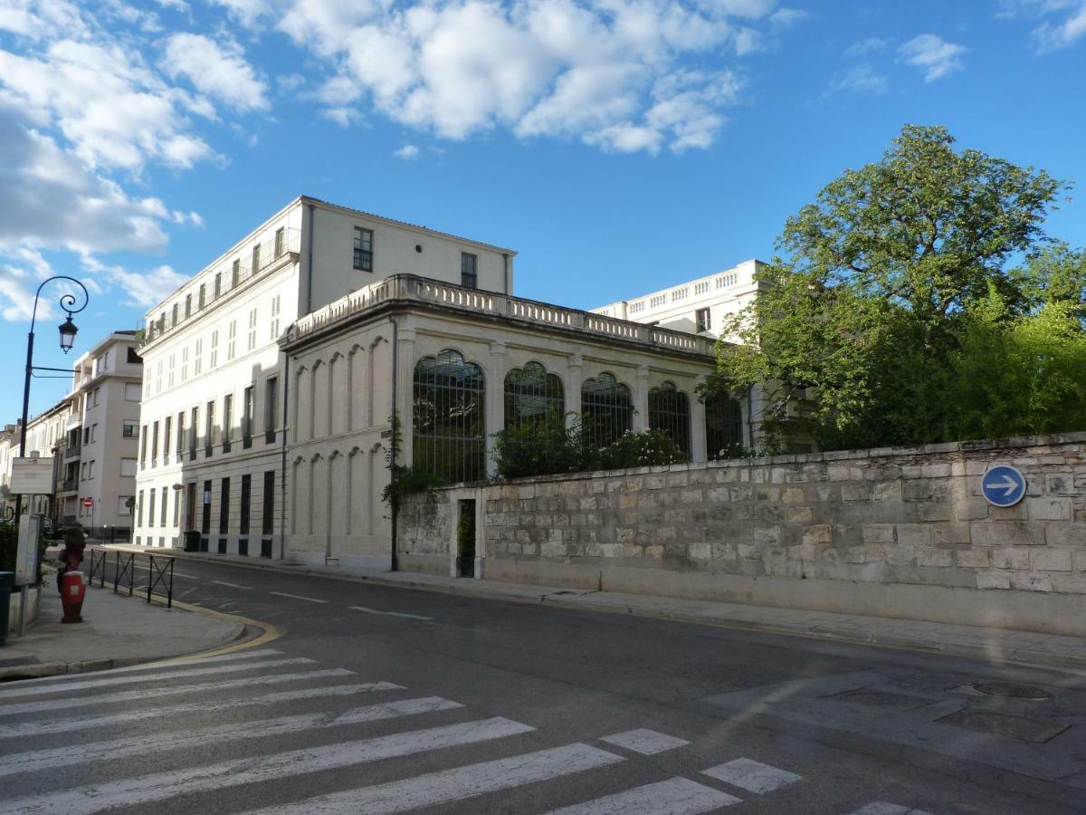 Appart Charme Arenes Nimes Bagian luar foto